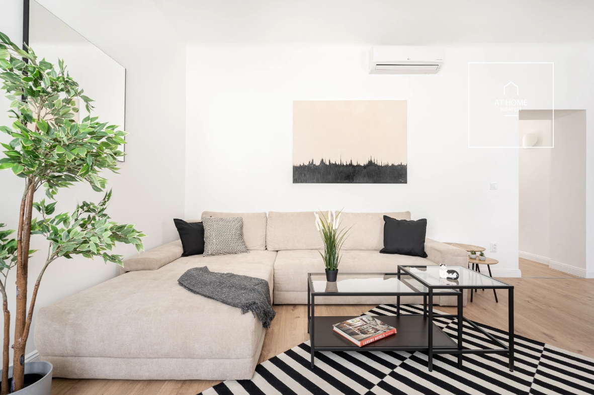 A modern-style renovated 3-bedroom apartment for sale in District V, Downtown, Budapest