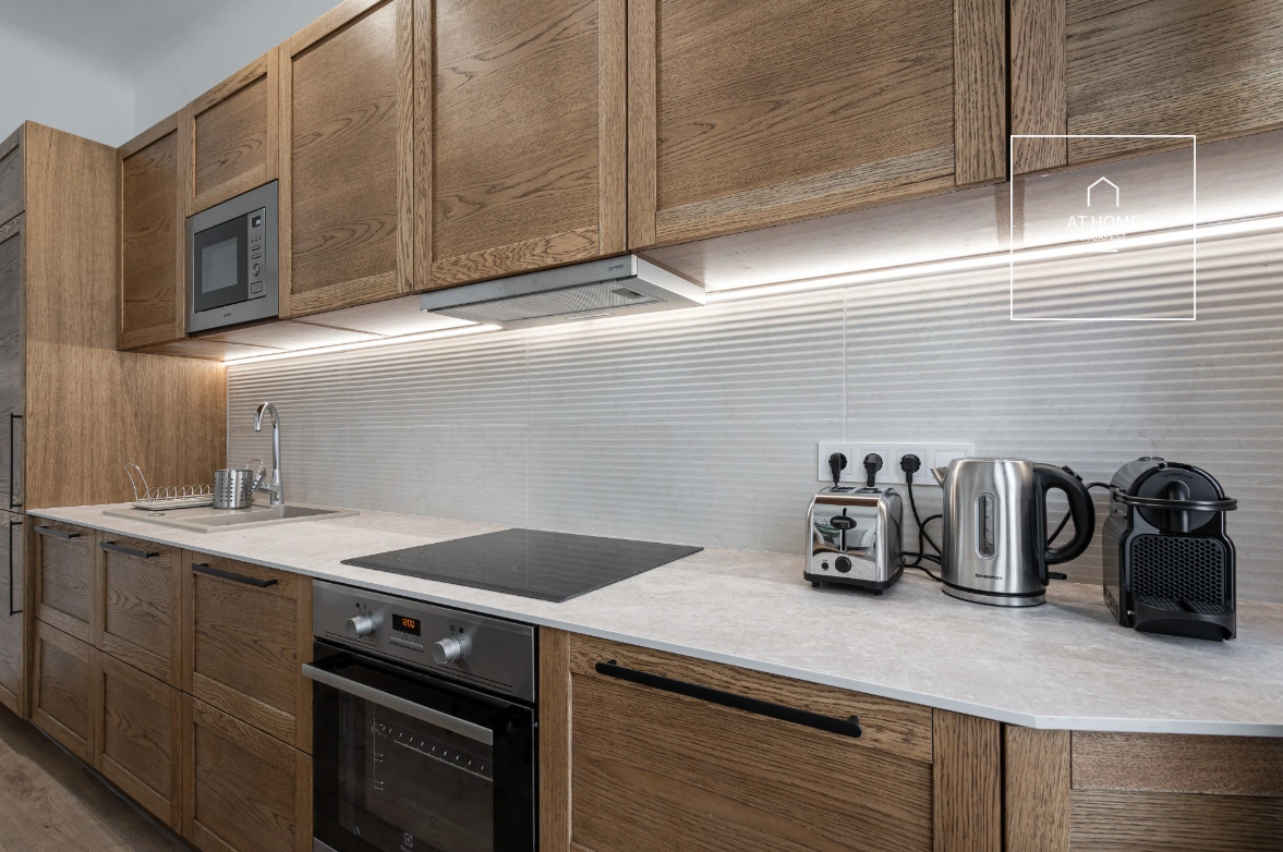 A modern-style renovated 3-bedroom apartment for sale in District V, Downtown, Budapest