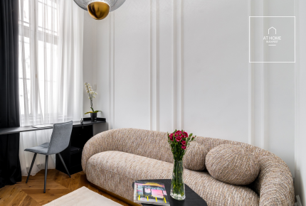 Freshly renovated 81 sqm furnished apartment in District V, Downtown