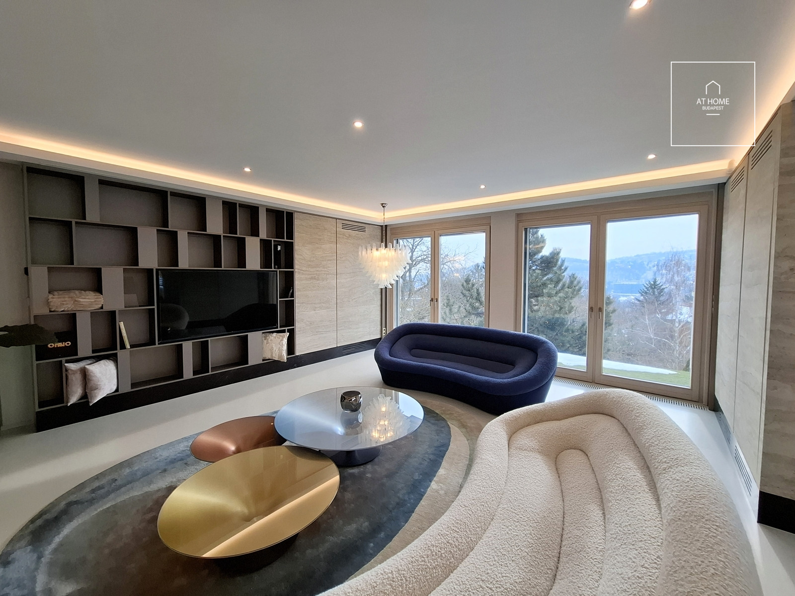 High-end apartment for rent in District II, Rézmál /Rosehill