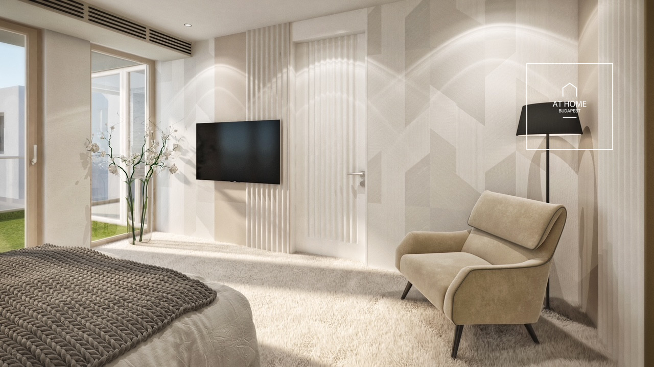 Newly renovated 5-bedroom apartment in District II, Rézmál