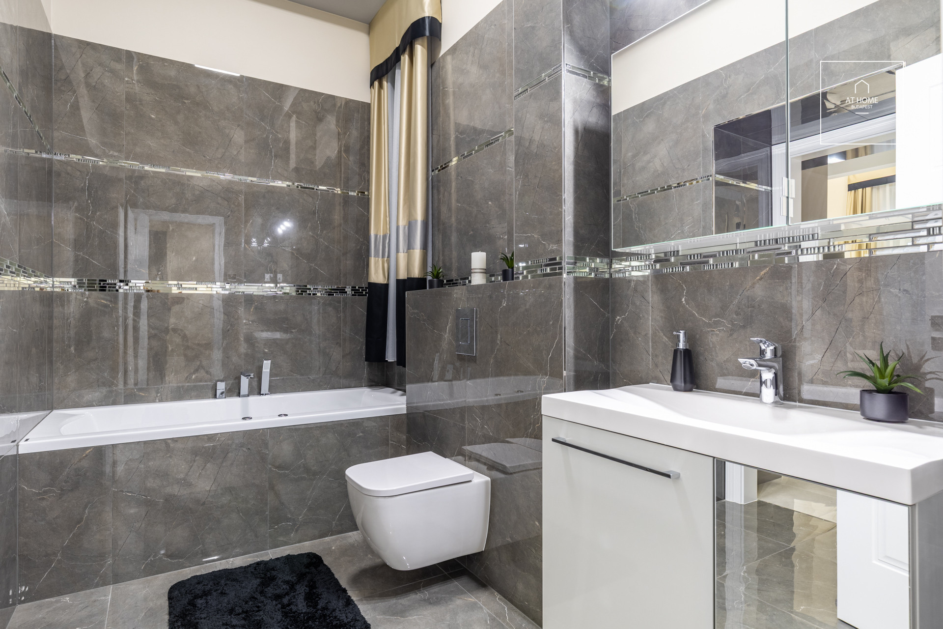Elegant 130 sqm luxury apartment in District V, Downtown
