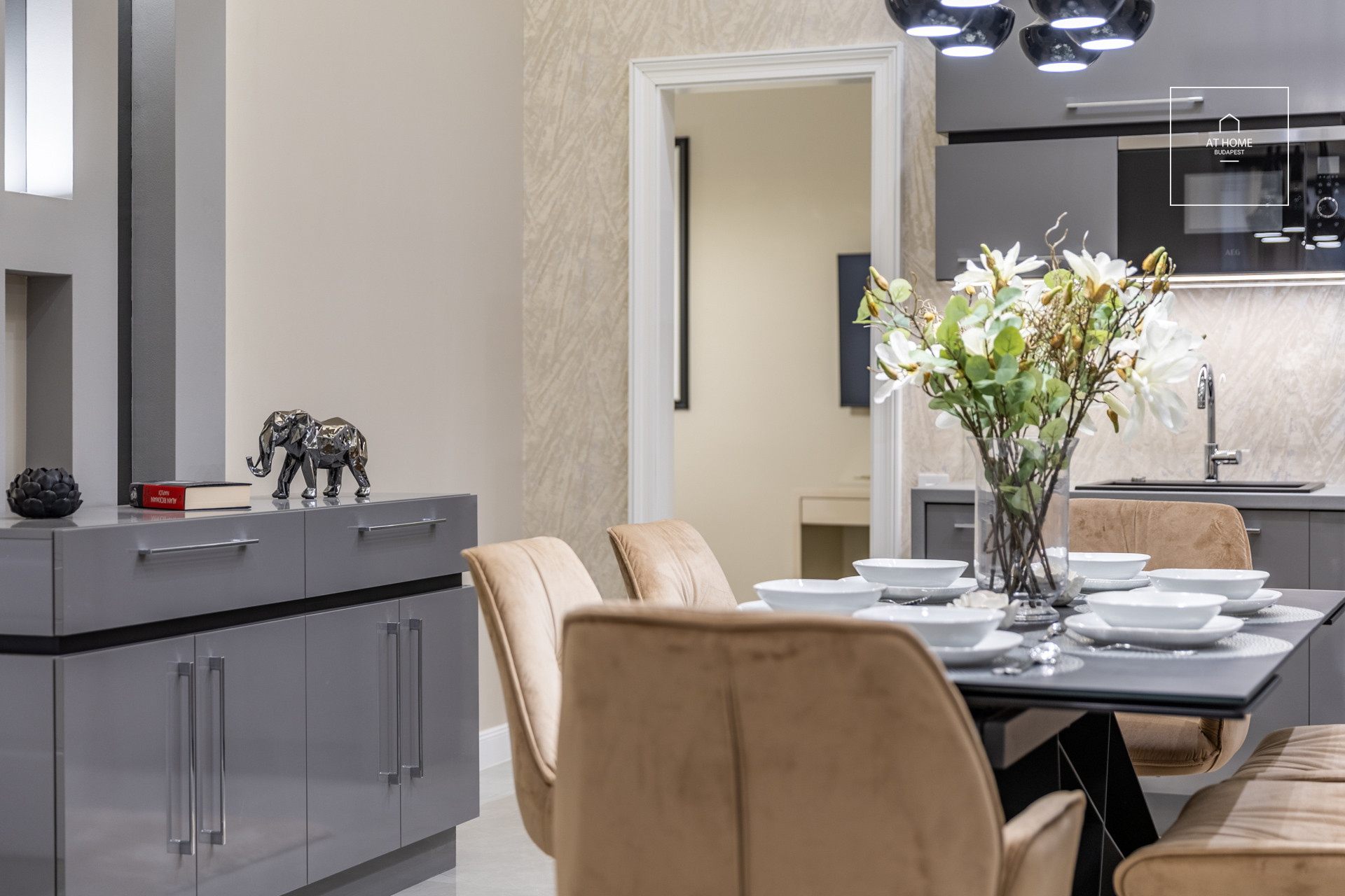 Elegant 130 sqm luxury apartment in District V, Downtown