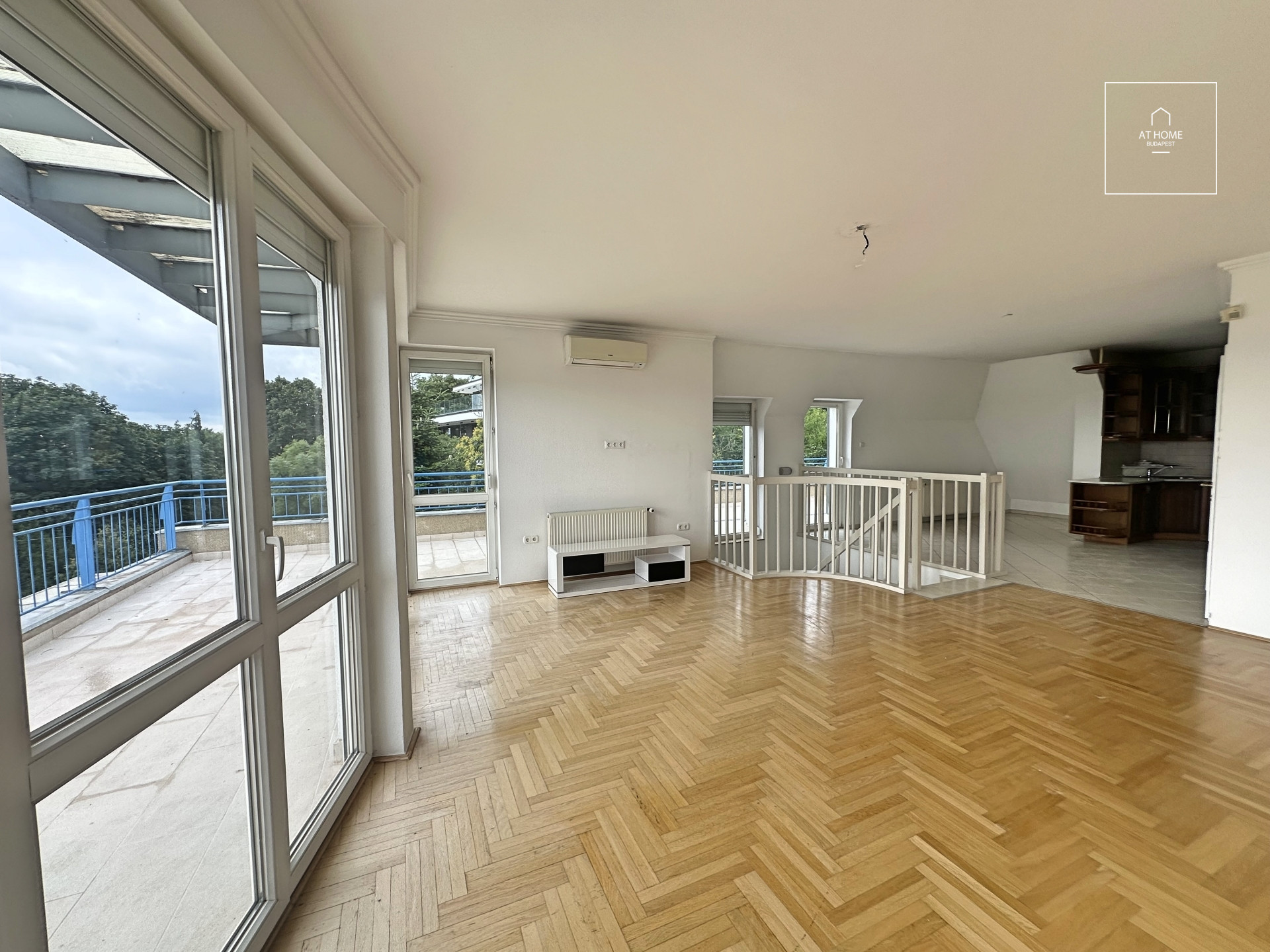 Stellar apartment Budapest II. district, Szemlőhegy