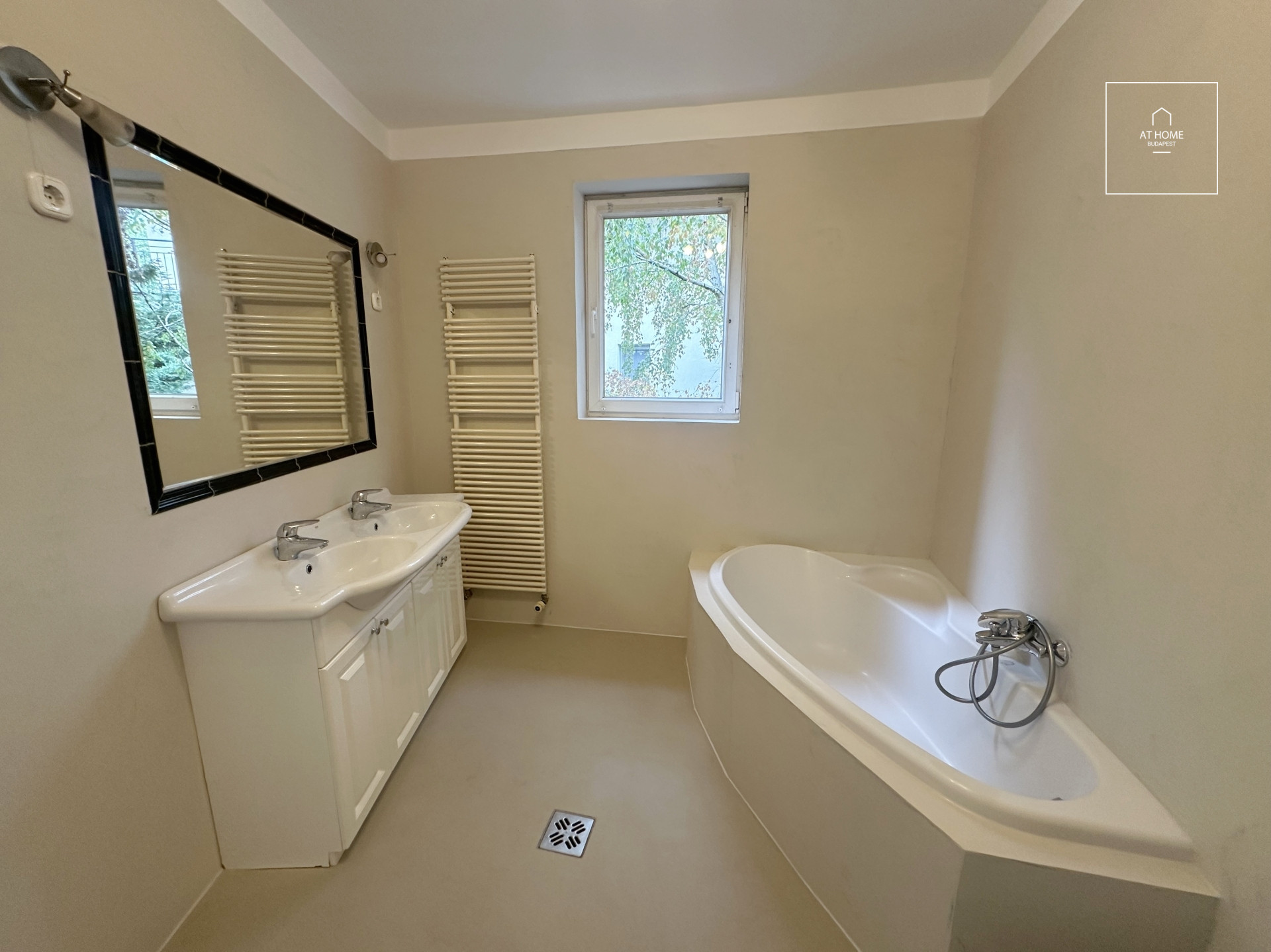 Stellar apartment Budapest II. district, Szemlőhegy