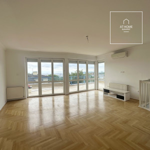 Lélegzetelállító lakás Budapest II. kerület, Szemlőhegy