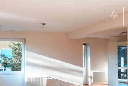 Lélegzetelállító lakás Budapest II. kerület, Szemlőhegy