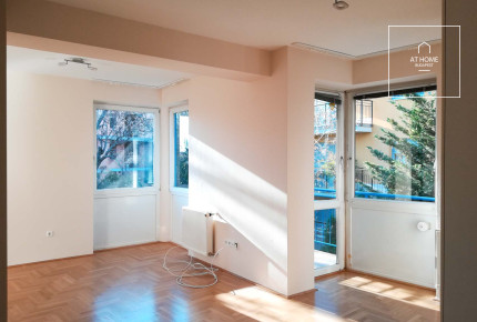 Stellar apartment Budapest II. district, Szemlőhegy