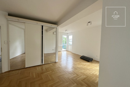 Stellar apartment Budapest II. district, Szemlőhegy