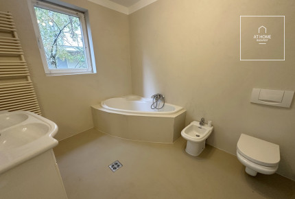 Stellar apartment Budapest II. district, Szemlőhegy