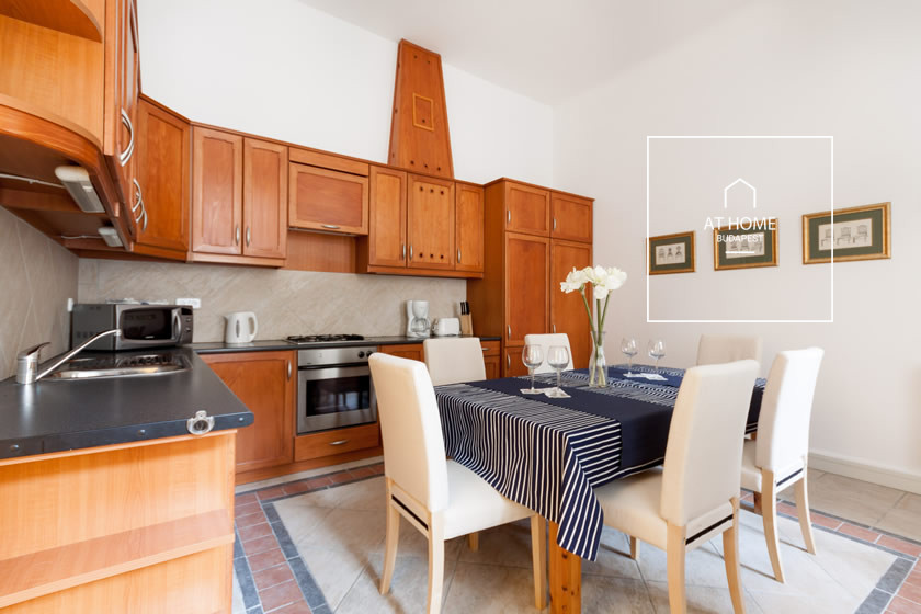 Exclusive apartment for rent Budapest VI. district, Terézváros