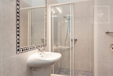 Exclusive apartment for rent Budapest VI. district, Terézváros