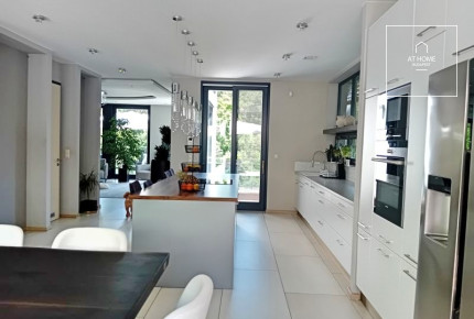 Sunny duplex luxury apartment for rent Budapest II. district, Pálvölgy