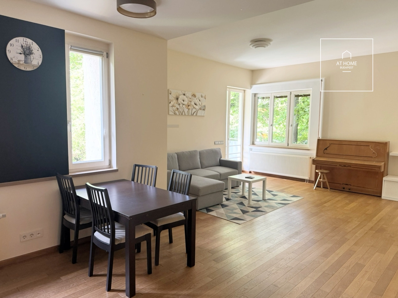 Greenbelt apartment for rent in Budapest, 2nd district, Szépilona