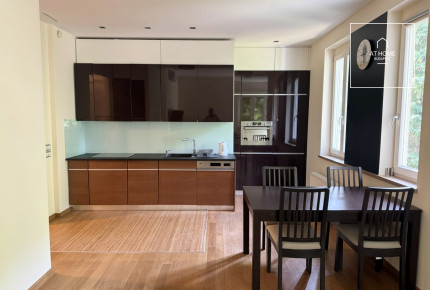 Greenbelt apartment for rent in Budapest, 2nd district, Szépilona