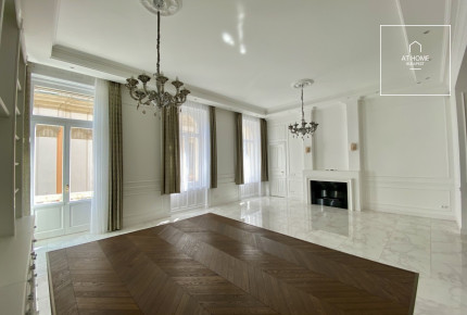 Renovated 127 sqm Luxury Apartment in District V, City Center