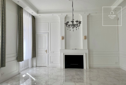 Renovated 127 sqm Luxury Apartment in District V, City Center