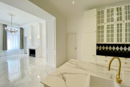 Renovated 127 sqm Luxury Apartment in District V, City Center