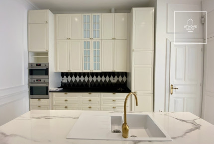 Renovated 127 sqm Luxury Apartment in District V, City Center