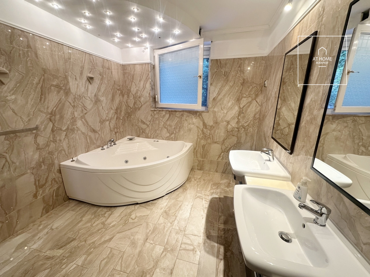 3-bedroom apartment for rent in a semi-detached house II. district Budapest, Kurucles