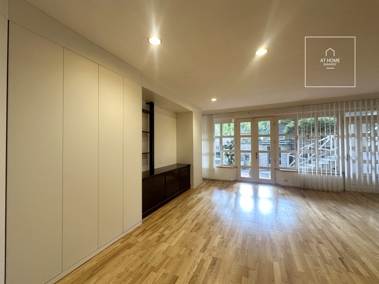 3-bedroom apartment for rent in a semi-detached house II. district Budapest, Kurucles