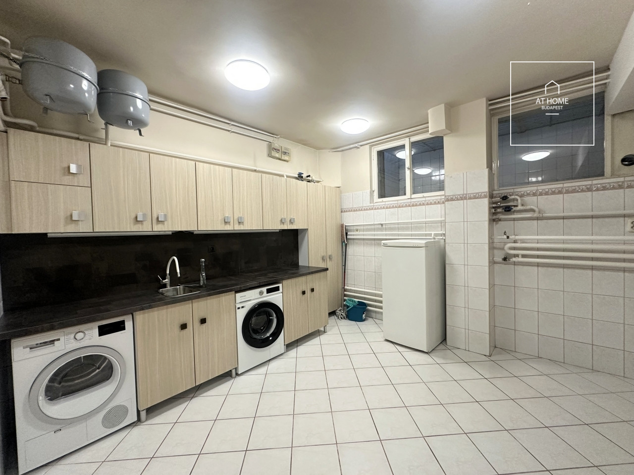 3-bedroom apartment for rent in a semi-detached house II. district Budapest, Kurucles