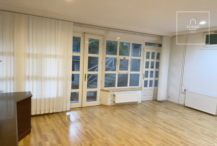3-bedroom apartment for rent in a semi-detached house II. district Budapest, Kurucles
