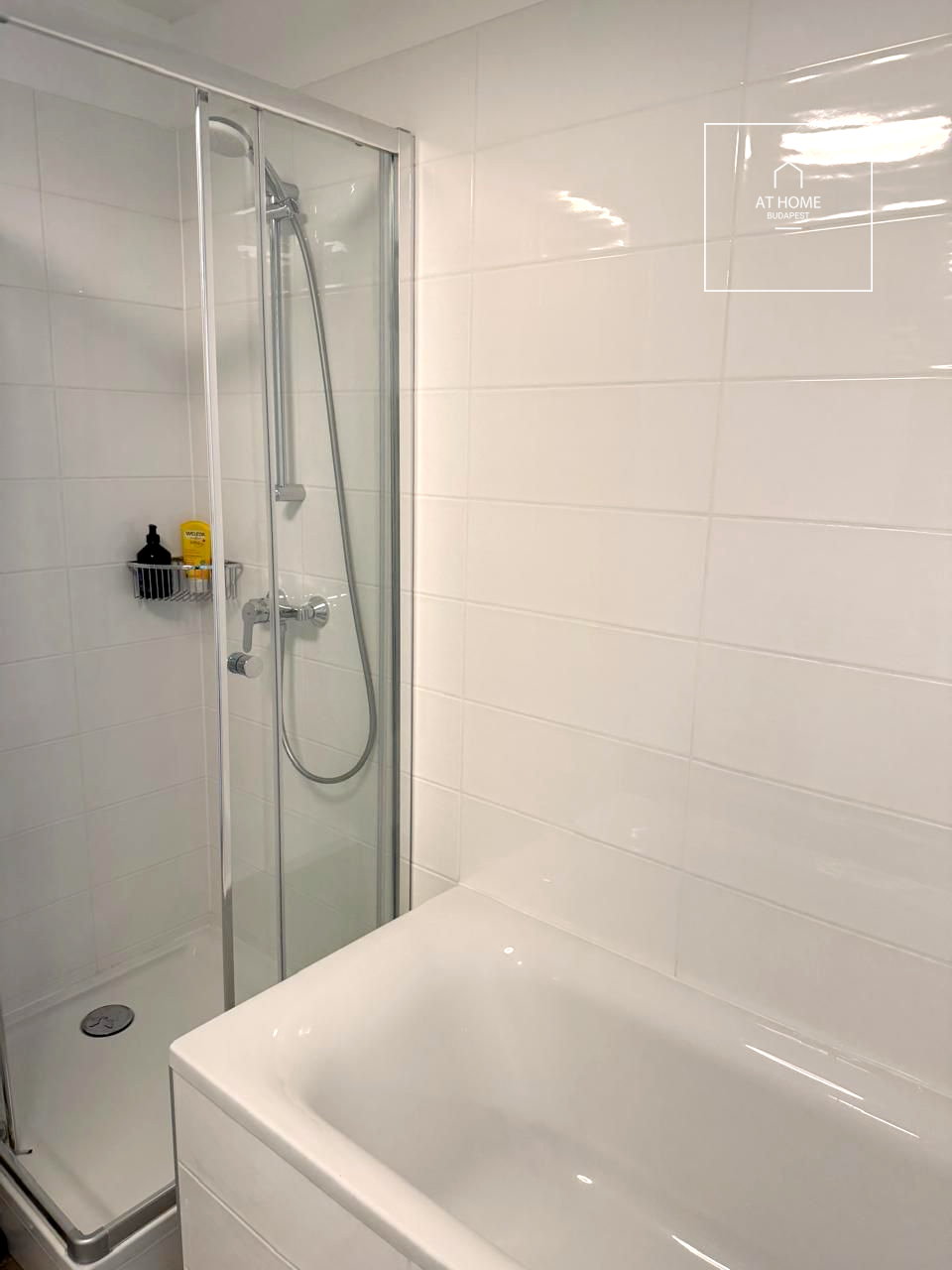 New built apartment for rent in the IX. district