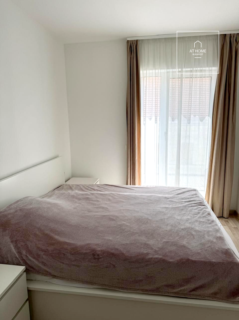 New built apartment for rent in the IX. district