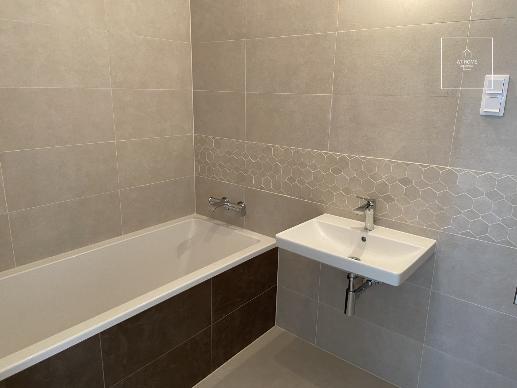 Newly built premium apartment with Danube panorama for rent in the 11th district of Budapest, Budapart