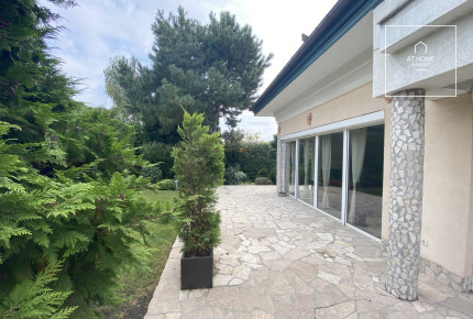 Detached house for rent in Budapest XI. distrct