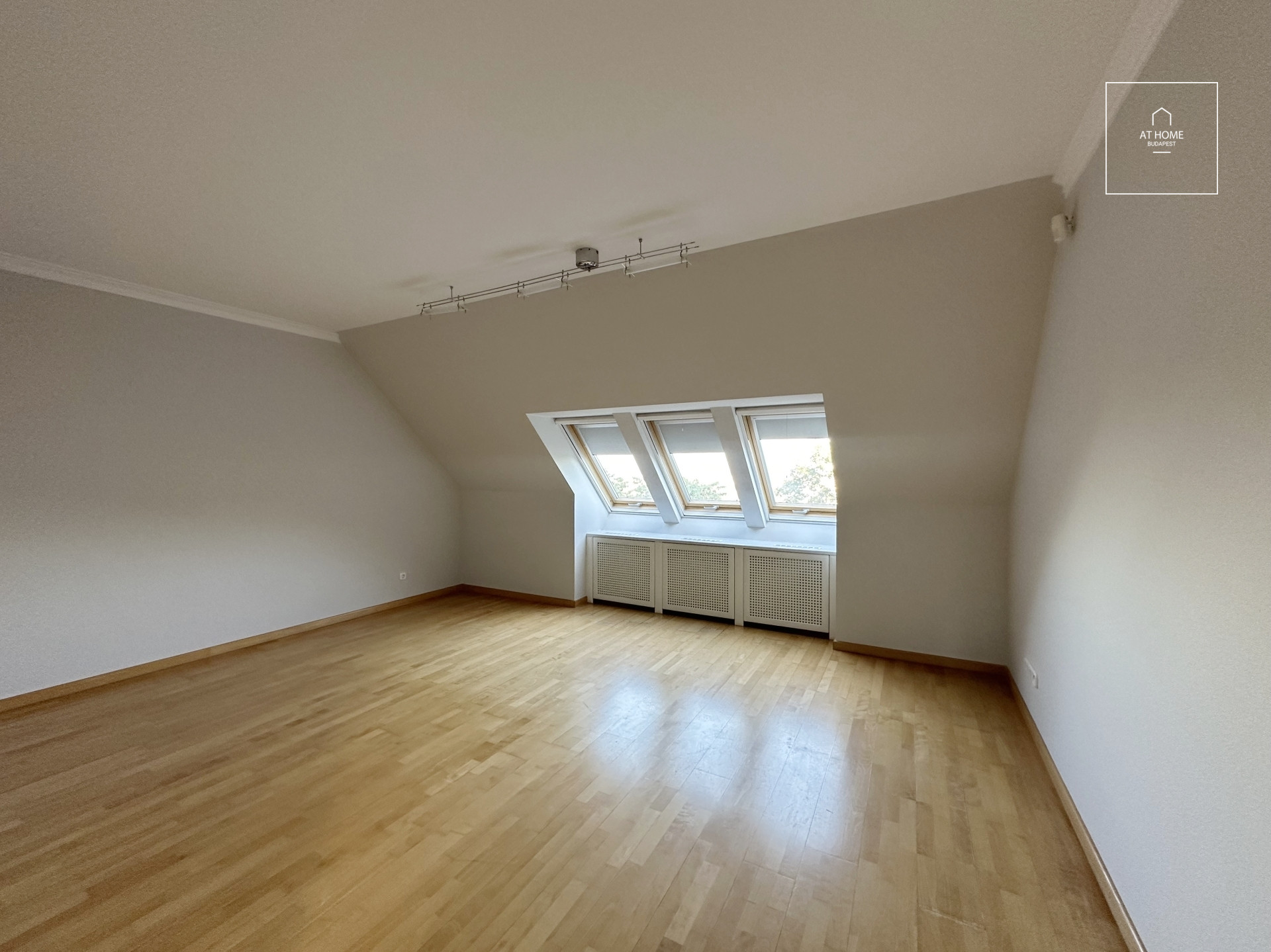 Exclusive penthouse Budapest XII. district, Kútvölgy