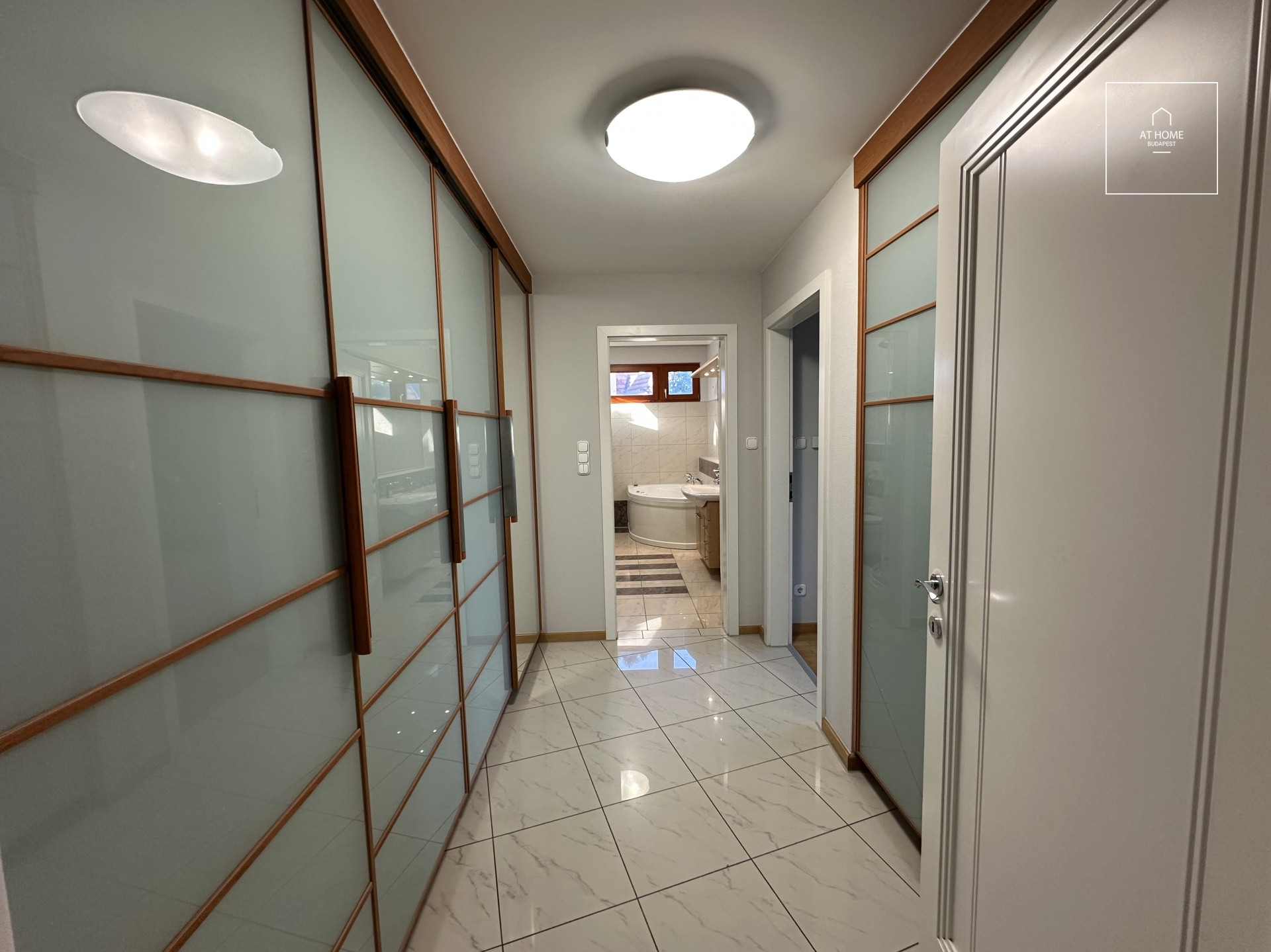 Exclusive penthouse Budapest XII. district, Kútvölgy