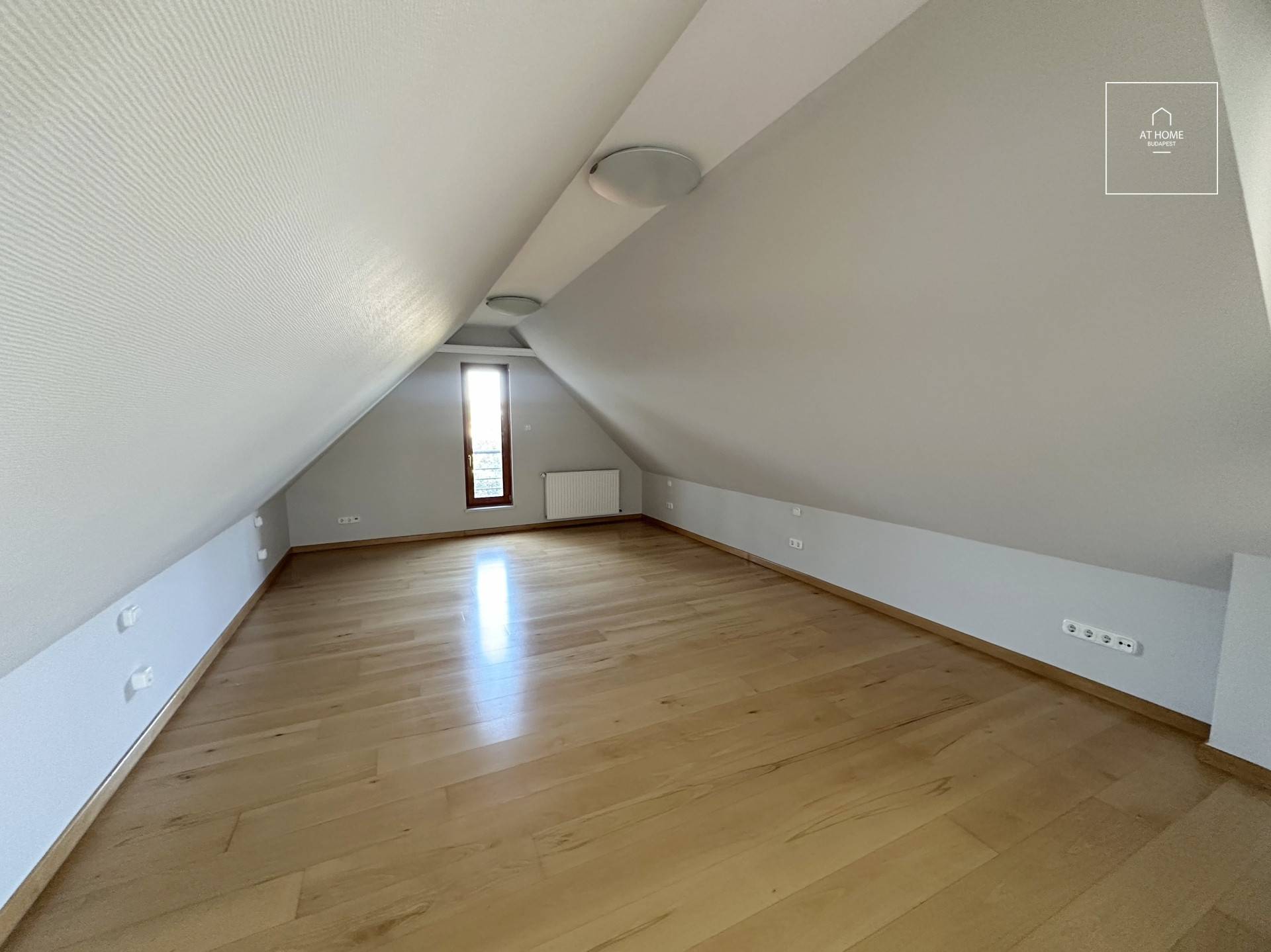 Exclusive penthouse Budapest XII. district, Kútvölgy