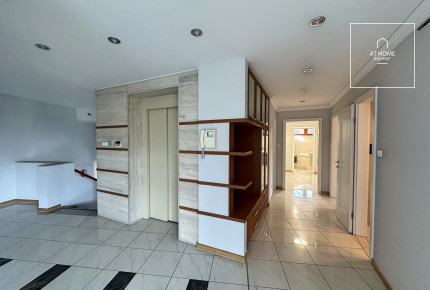 Exclusive penthouse Budapest XII. district, Kútvölgy