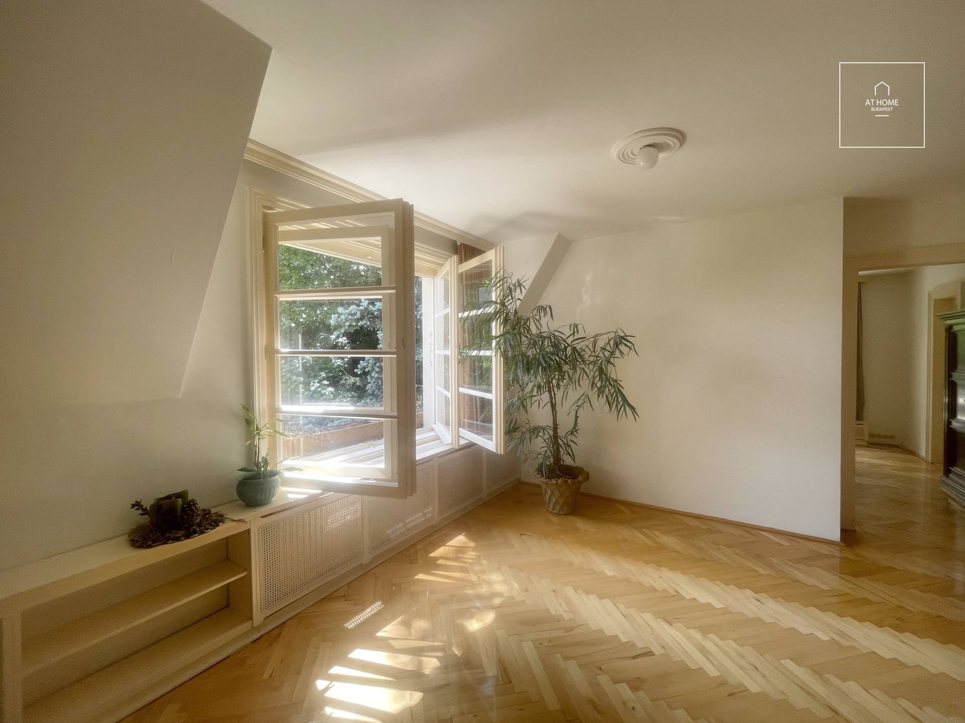 Hangulatos, felújított villa Budapest 2. kerületében, Törökvészen