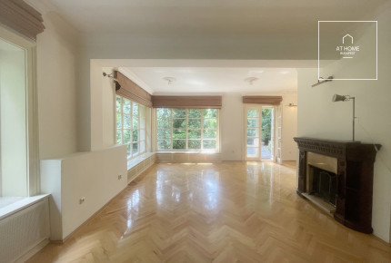 Classic, refurbished villa in Budapest, 2nd district, Törökvész