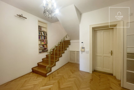 Classic, refurbished villa in Budapest, 2nd district, Törökvész