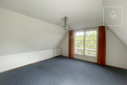 Hangulatos, felújított villa Budapest 2. kerületében, Törökvészen