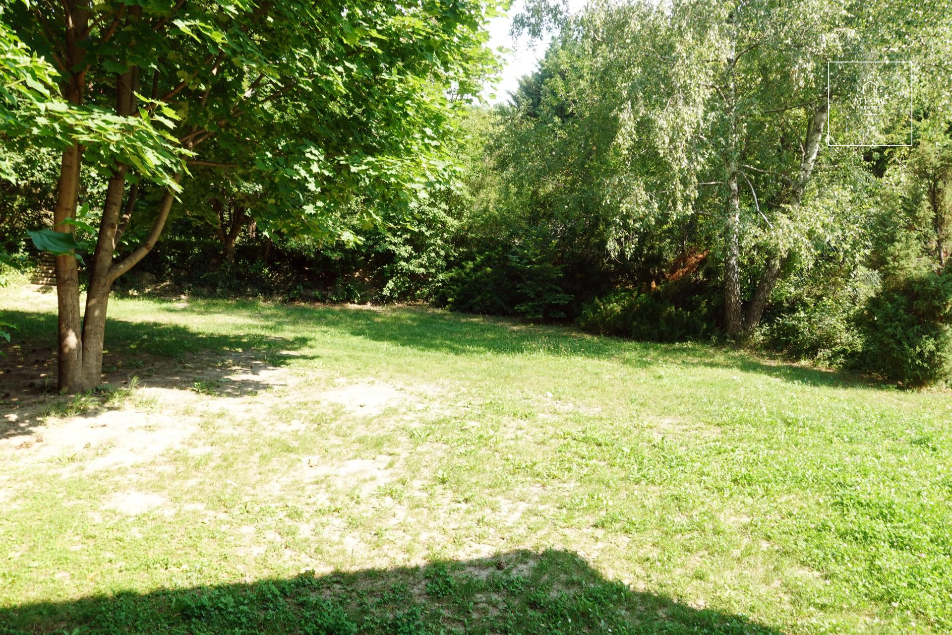 Semi-detached house for rent in Budapest XII. district, Farkasvölgy