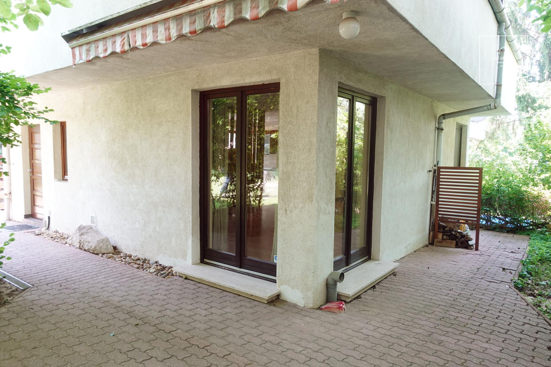 Semi-detached house for rent in Budapest XII. district, Farkasvölgy