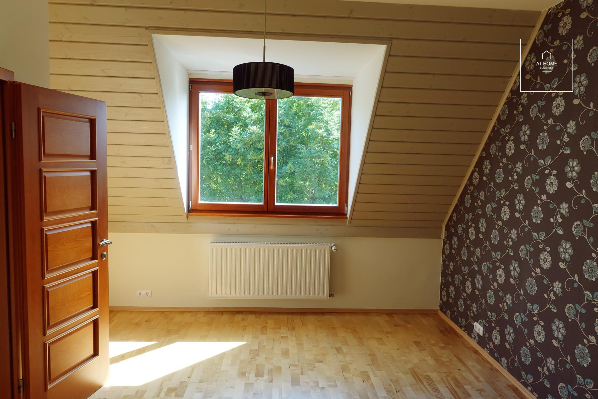 Semi-detached house for rent in Budapest XII. district, Farkasvölgy