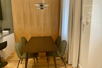 Elegáns, 2 hálószobás luxuslakás kiadó Víziváros szívében