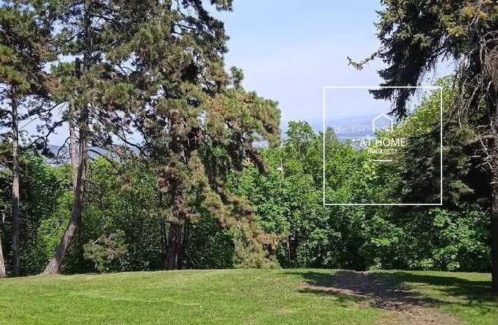 Panoramic 2,984 sqm plot for sale in District XII, Széchenyihegy
