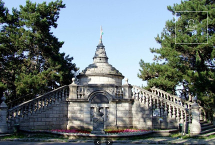 Panorámás 2984nm-es telek eladó Széchenyihegyen, Budapest