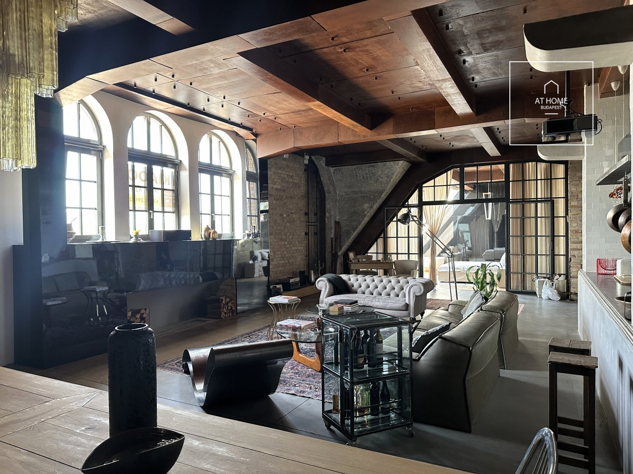 Luxury 200 sqm loft apartment in District 13, Vizafogó