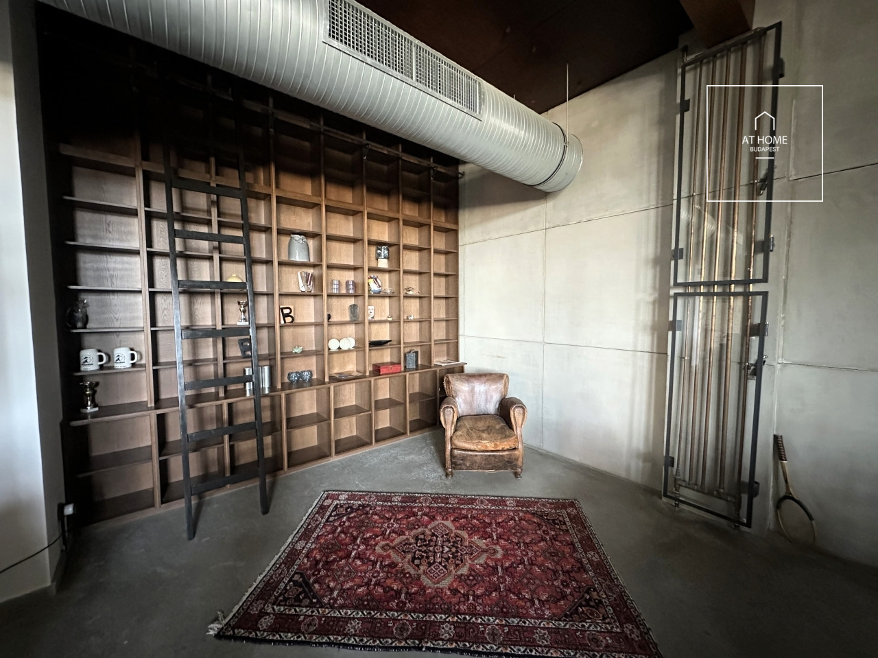 Luxury 200 sqm loft apartment in District 13, Vizafogó