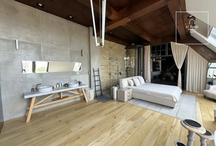 Luxury 200 sqm loft apartment in District 13, Vizafogó