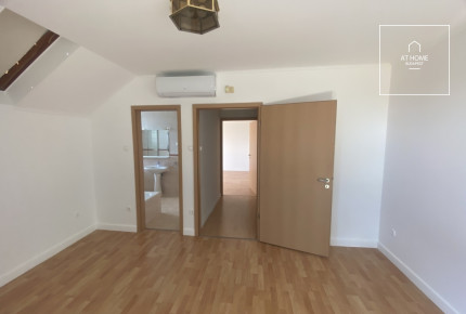 Sunny semi-detached house for rent Budapest XII. district, Orbánhegy