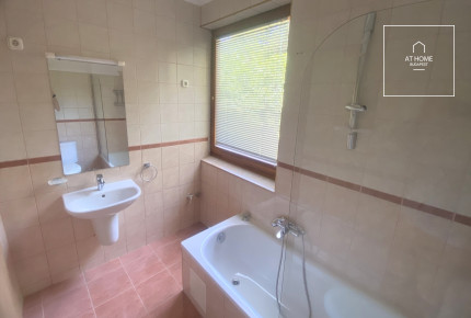 Sunny semi-detached house for rent Budapest XII. district, Orbánhegy